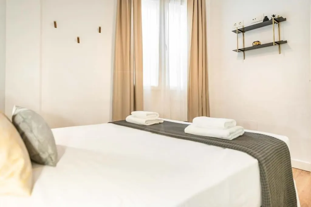 Quiet Apartment In The Heart Of Malaga By Rems